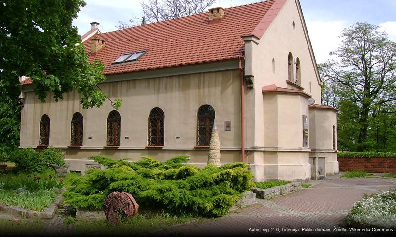 Ośrodek kultury „Wzgórze Zamkowe” w Lubinie